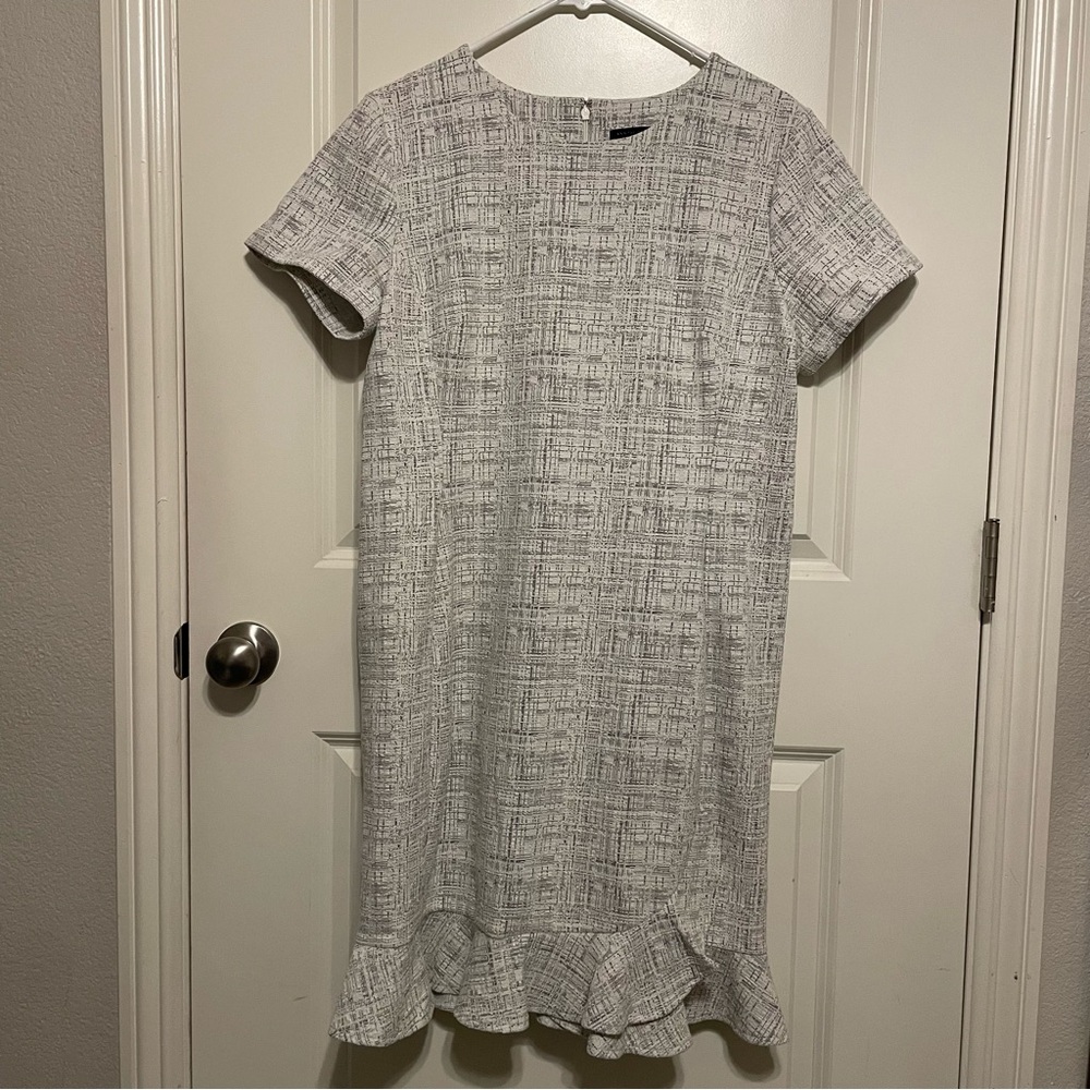Ann Taylor Textured Gray Midi Dress